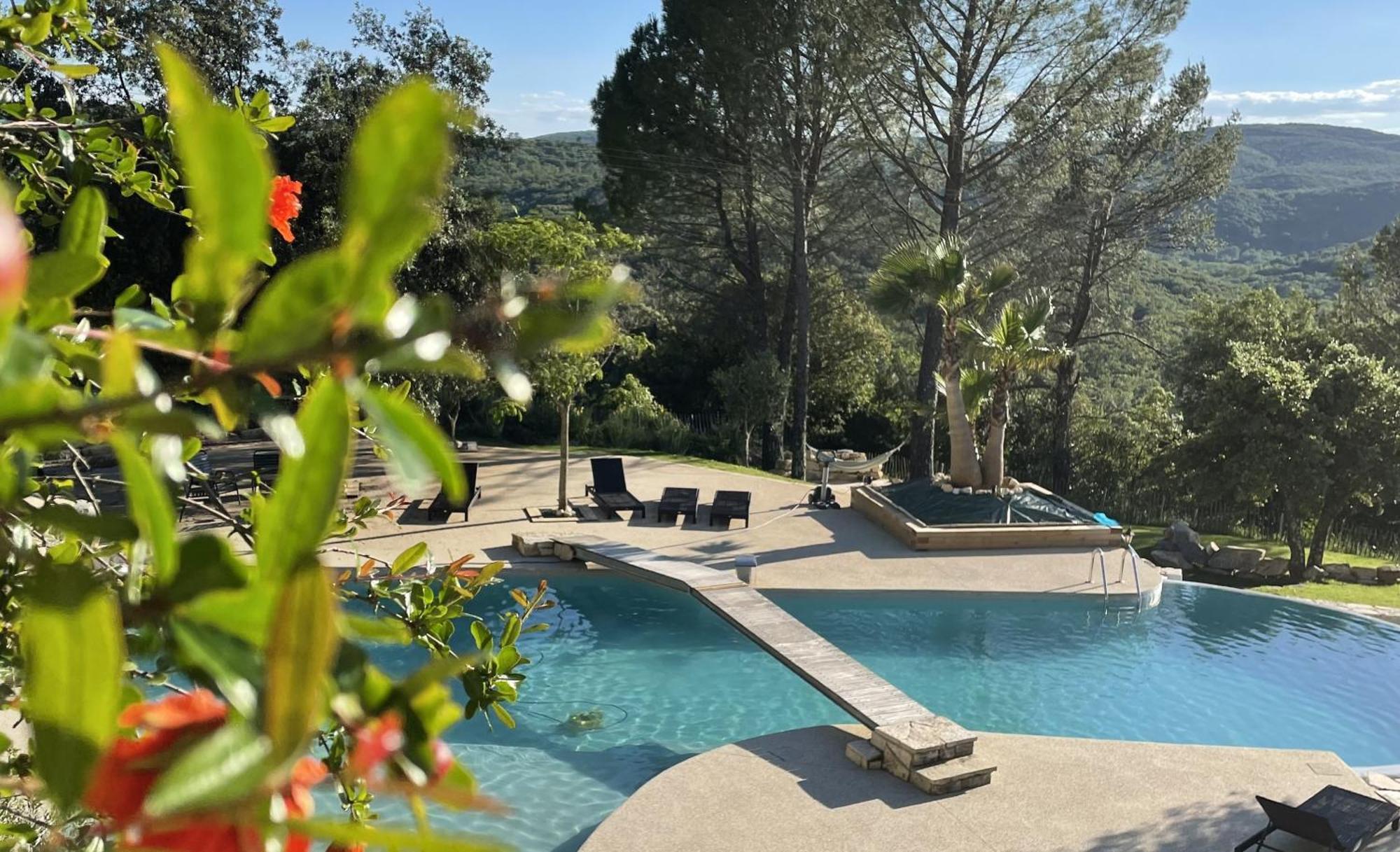 Hotel Restaurant Clos Des Sullys Montclus  Luaran gambar